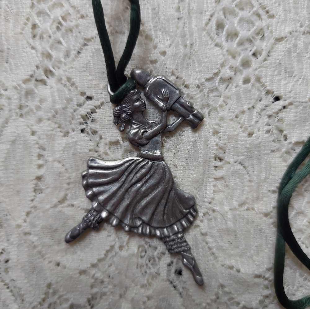 Vintage Ballarina Pewter Pendant 1988 Christmas Necklace or Ornament by Seagull - Picture 1 of 6